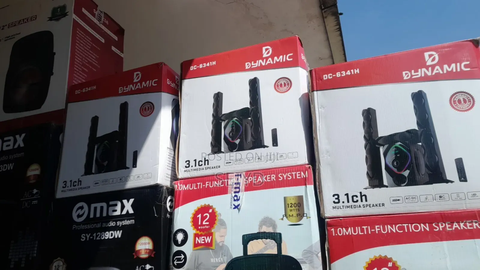 Daynamic Hom Tiyater Sbker