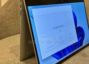 New Laptop HP Envy X360 8GB Intel Core I5 SSD 512GB