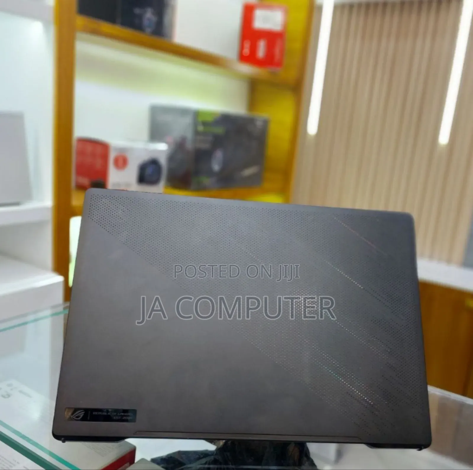 New Laptop Asus ROG Zephyrus G15 16GB AMD Ryzen 9 SSD 512GB