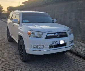 Toyota 4-Runner 2014 White