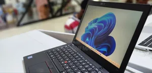 New Laptop Lenovo ThinkPad Yoga 370 16GB Intel Core I5 eMMC 256GB