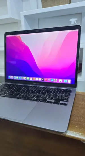 New Laptop Apple MacBook Air 2020 M1 8GB Apple M1 SSD 256GB