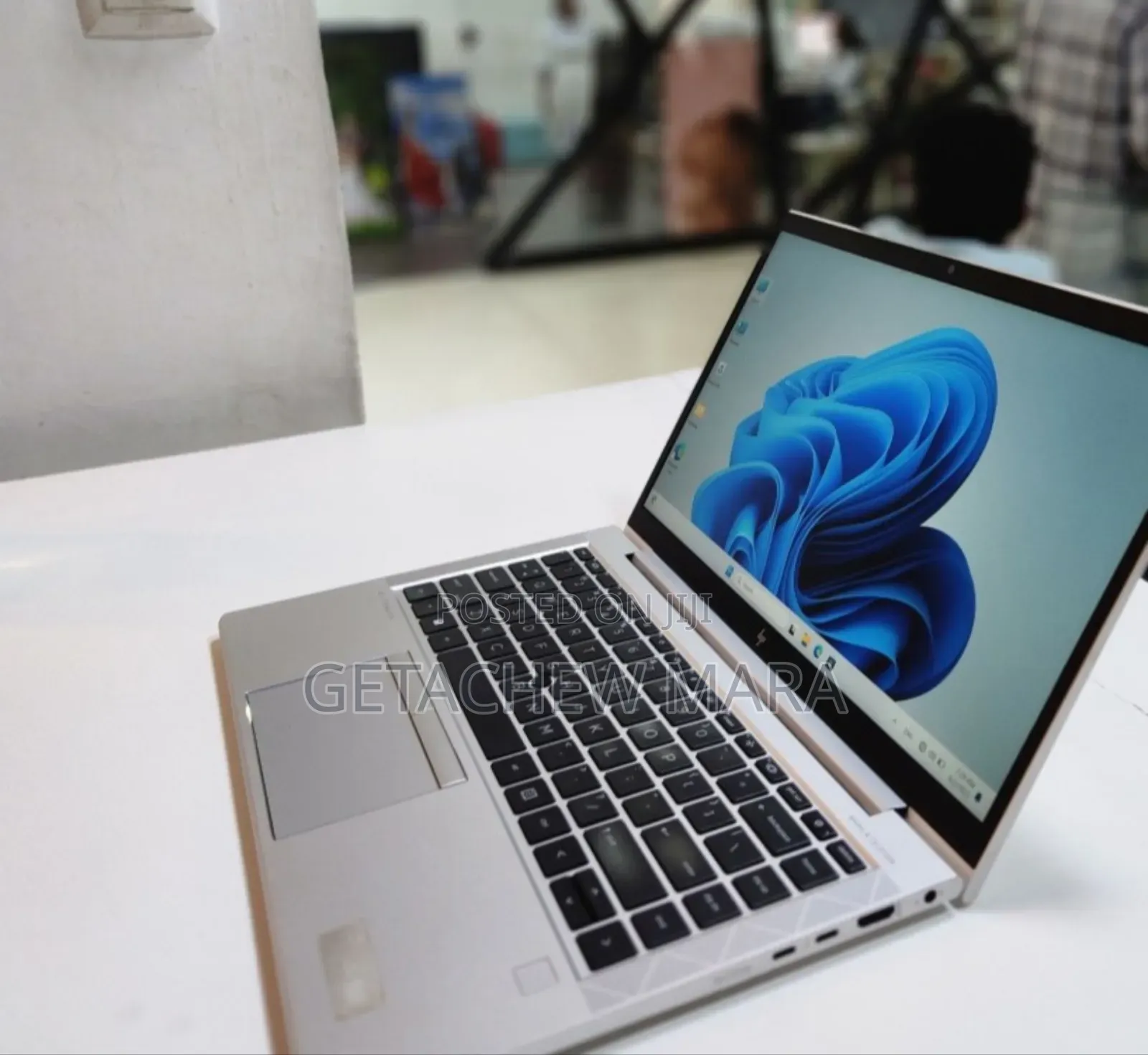 New Laptop HP Pavilion 15 8GB Intel Core I5 SSD 512GB