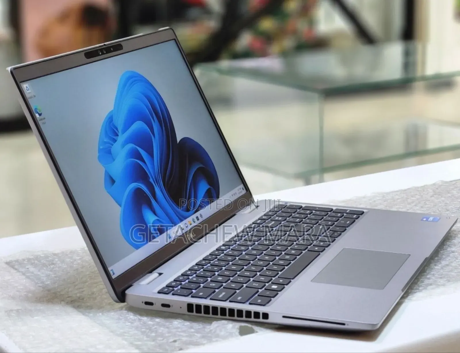 New Laptop Dell Latitude 5310 16GB Intel Core I7 SSD 512GB