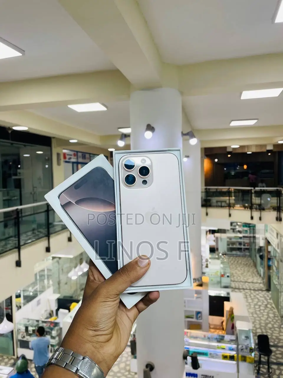 Apple iPhone 16 Pro Max 256 GB Gold