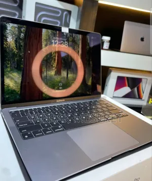 Photo - New Laptop Apple MacBook Air 2020 M1 8GB Apple M1 SSD 256GB