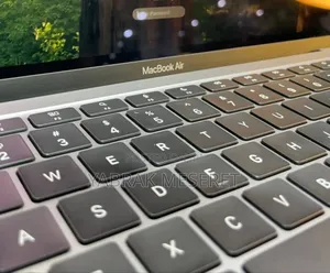 New Laptop Apple MacBook Air 2020 M1 8GB Apple M1 SSD 256GB