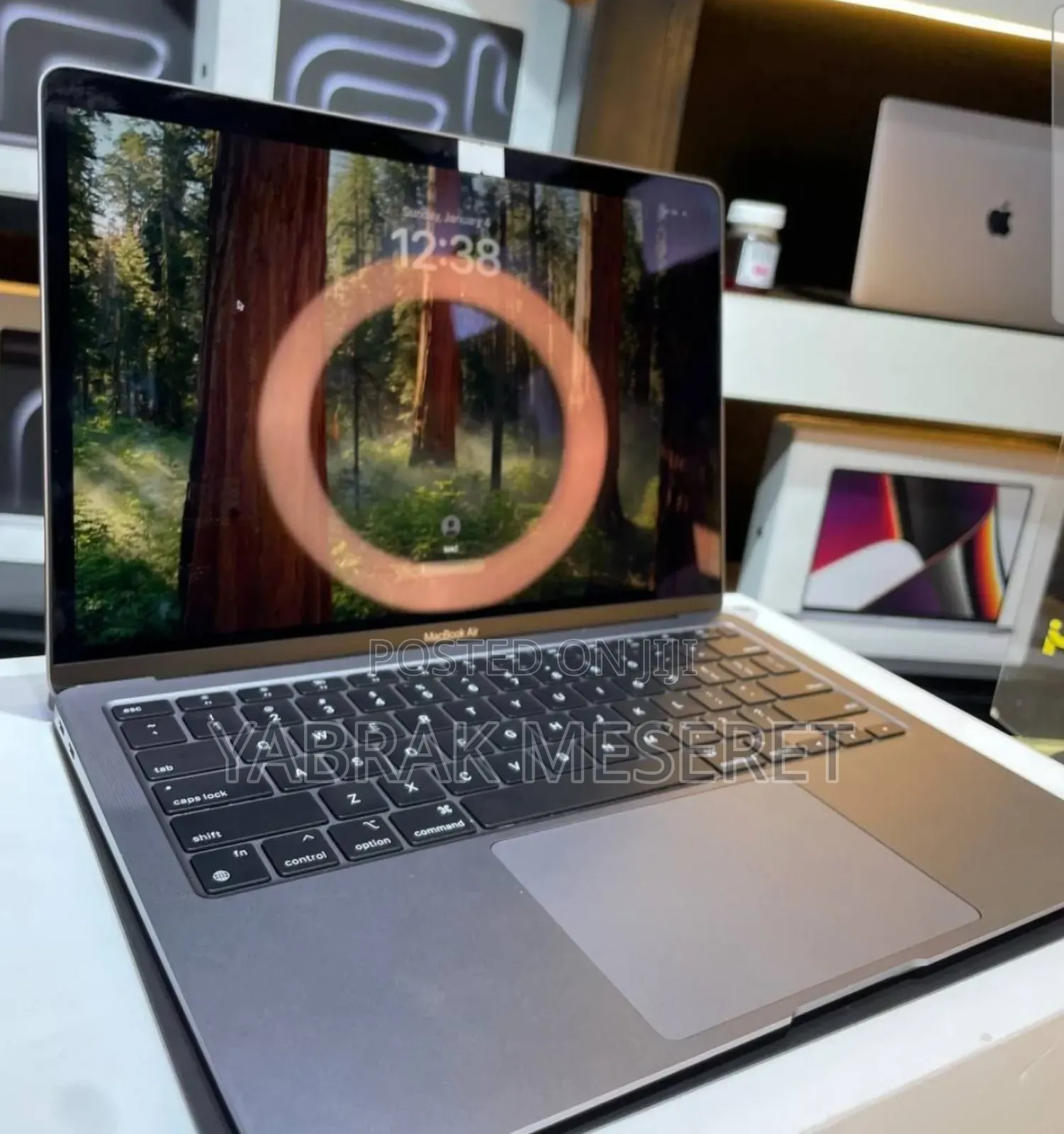 New Laptop Apple MacBook Air 2020 M1 8GB Apple M1 SSD 256GB