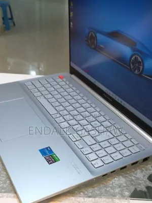 New Laptop Asus VivoBook 15 X505BA 16GB Intel Core I5 SSD 512GB