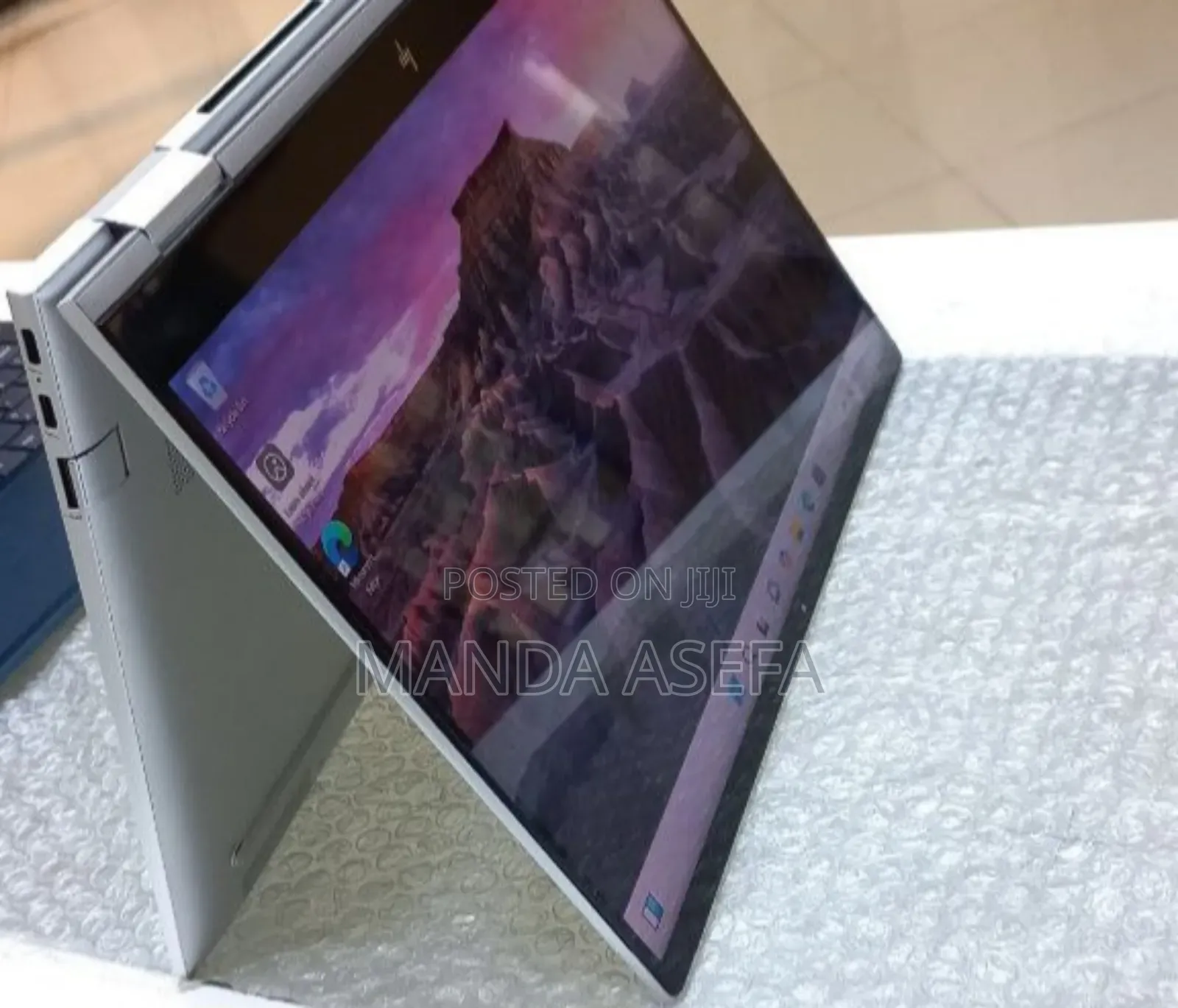 New Laptop HP Envy X360 8GB Intel Core I7 SSD 512GB