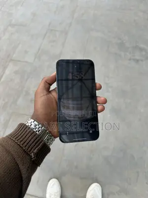 Photo - Apple iPhone 12 Pro Max 128 GB Gray