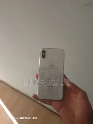 Apple iPhone X 64 GB White