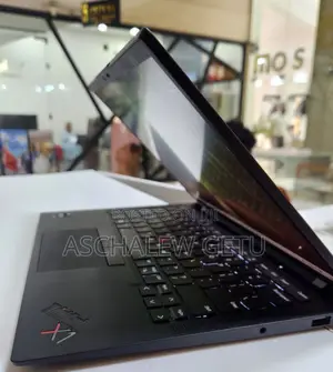 Photo - New Laptop Lenovo ThinkPad X1 Carbon 16GB Intel Core I7 SSD 1T