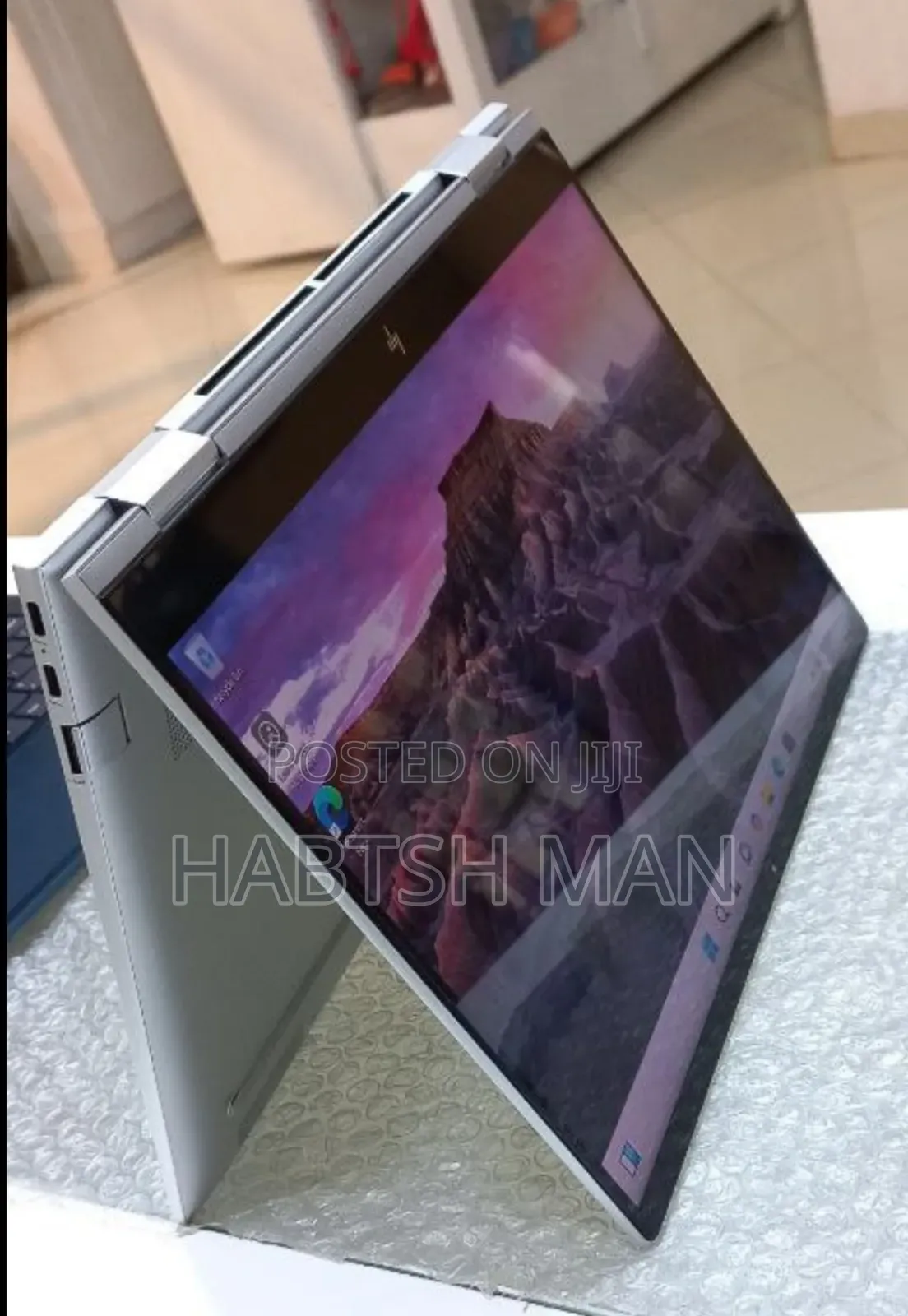 New Laptop HP Envy x360 8GB Intel Core i7 SSD 512GB