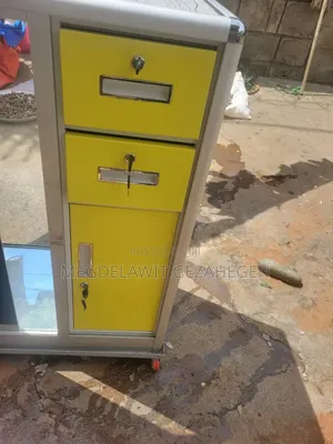 Photo - Display With Amazing Condition for Shop