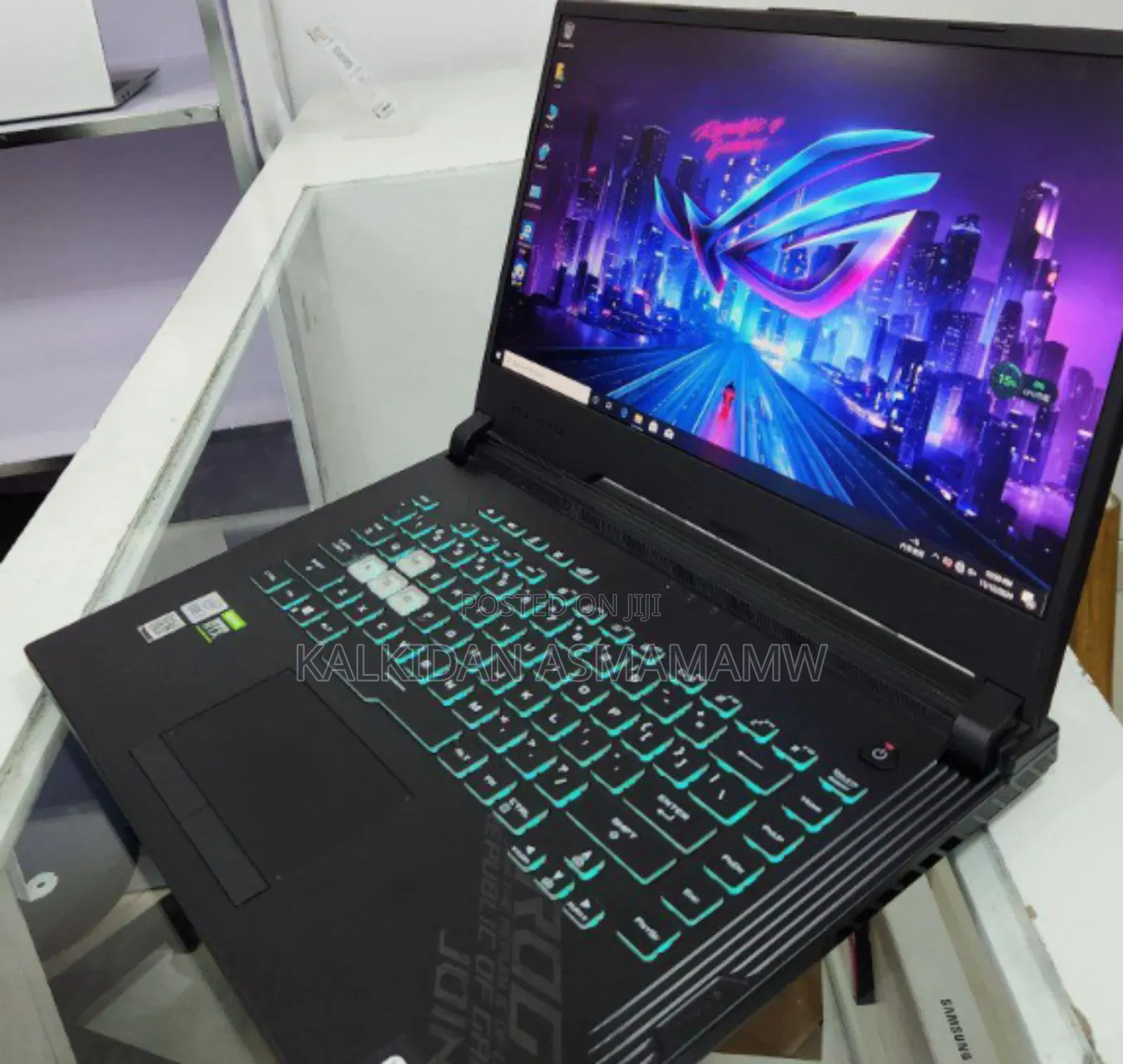 New Laptop Asus ROG Strix G16 G614 16GB Intel Core I7 SSD 512GB