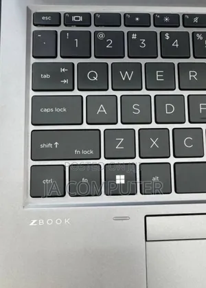 New Laptop HP ZBook Firefly 15 G7 16GB Intel Core I7 SSD 512GB