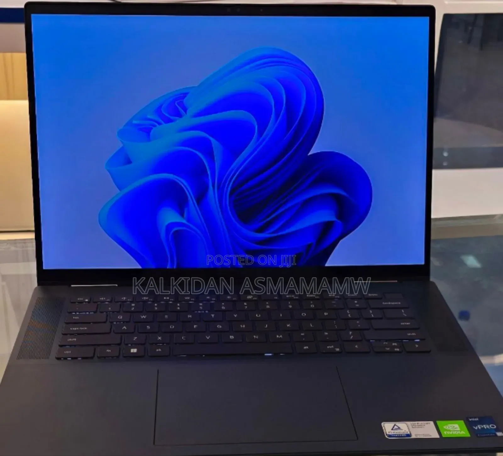 New Laptop Dell Inspiron 15 16GB Intel Core I7 SSD 1T