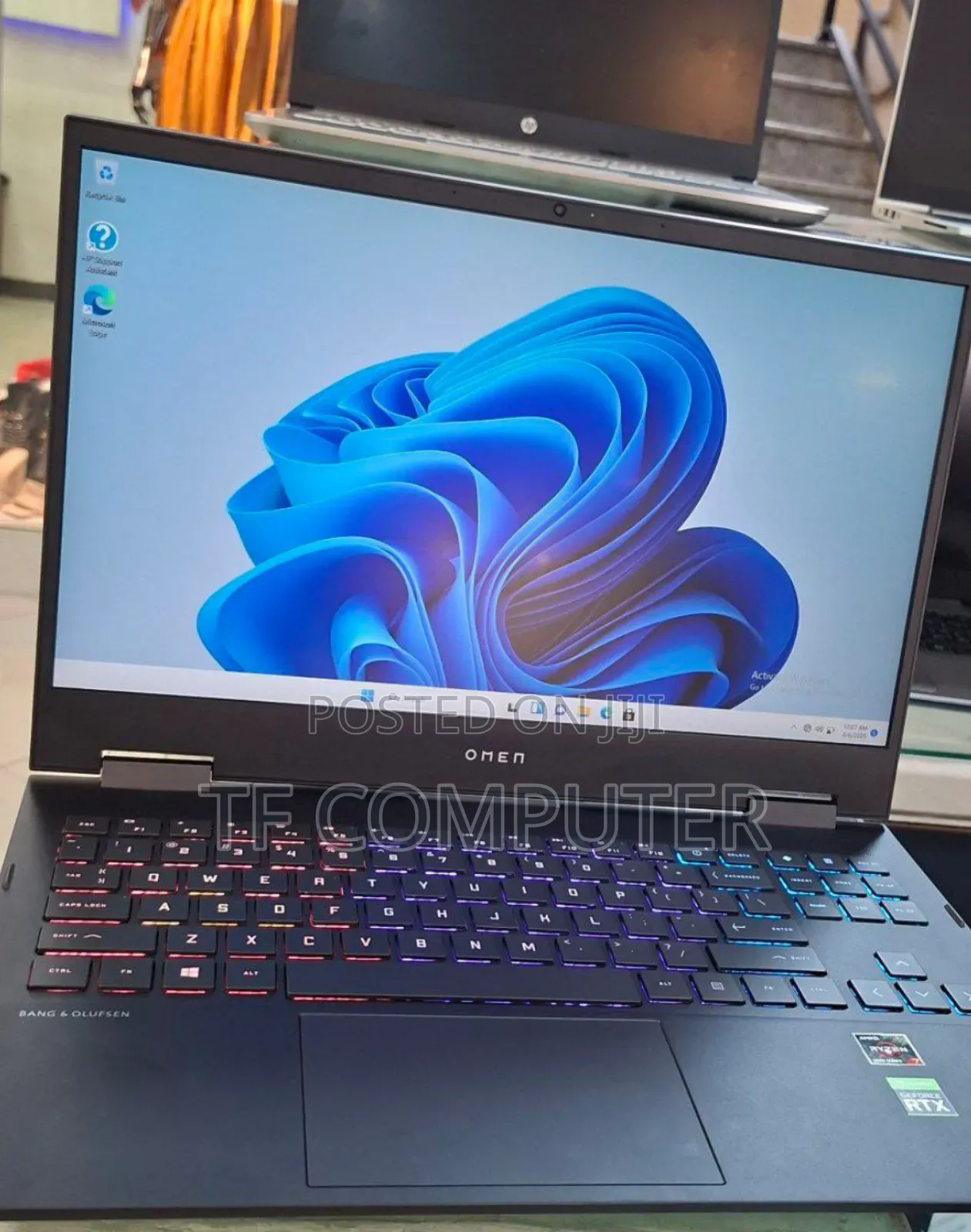 New Laptop HP Omen 15 16GB AMD Ryzen 7 SSD 512GB