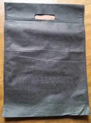 Non-Woven Polypropylene Shopping Bags Black Color 30x40 Size