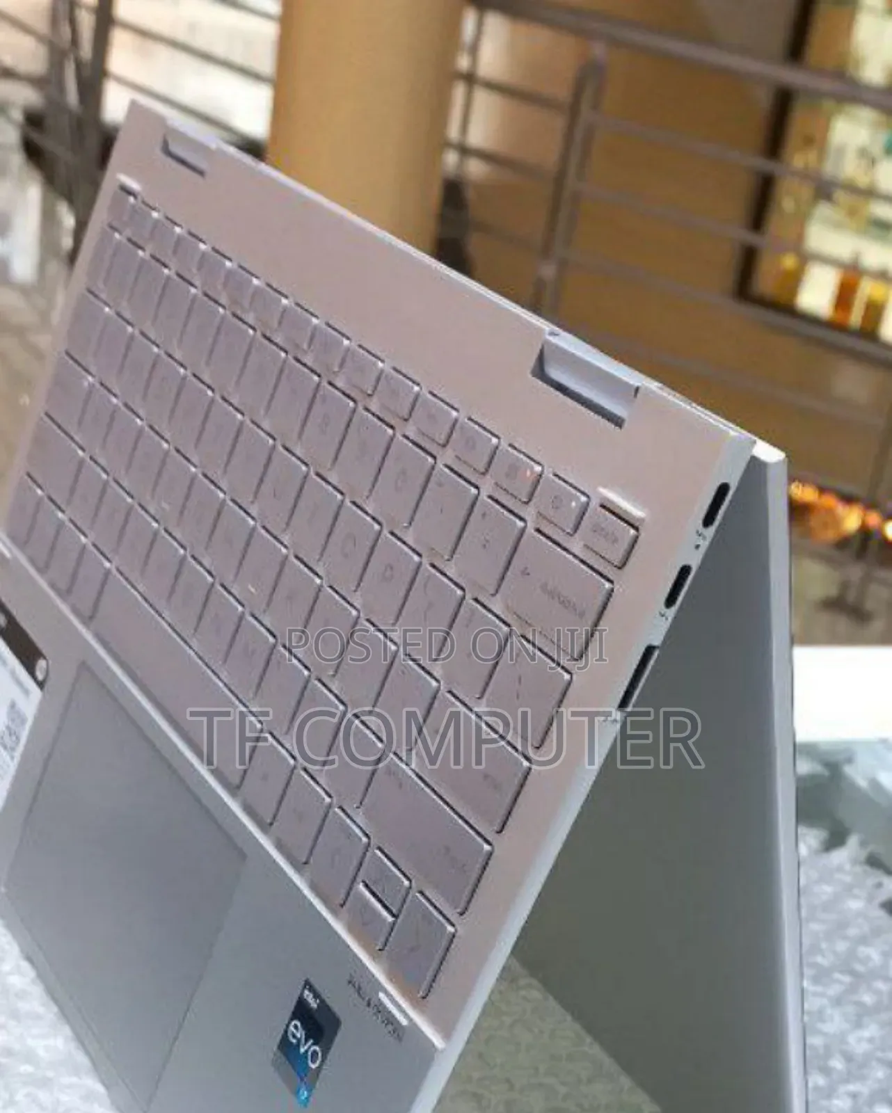 New Laptop HP Envy X360 8GB Intel Core I7 SSD 512GB