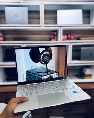 New Laptop HP Pavilion 15 16GB Intel Core I5 SSD 1T