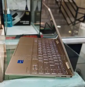 New Laptop HP Envy X360 8GB Intel Core I7 SSD 1T