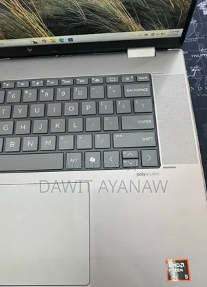 New Laptop HP 16GB AMD Ryzen 5 SSD 512GB