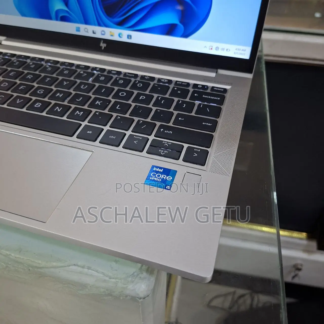 New Laptop HP EliteBook 830 G8 8GB Intel Core I5 SSD 512GB