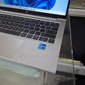 New Laptop HP EliteBook 830 G8 8GB Intel Core I5 SSD 512GB