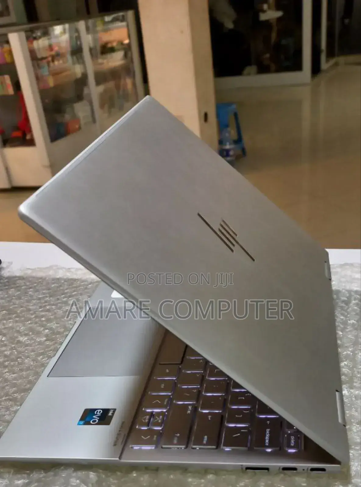 New Laptop HP Envy X360 8GB Intel Core I7 SSD 512GB