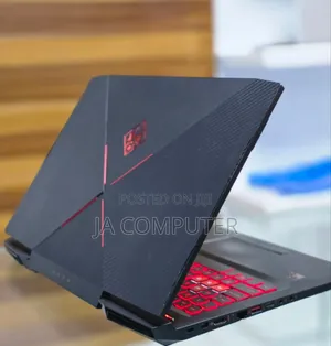 New Laptop HP Omen X 8GB Intel Core I7 SSHD (Hybrid) 1.5T