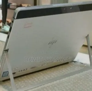 Photo - New Laptop HP Elite X2 1012 8GB Intel Core I5 SSD 256GB