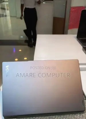 New Laptop Lenovo 32GB Intel Core I7 SSD 1T
