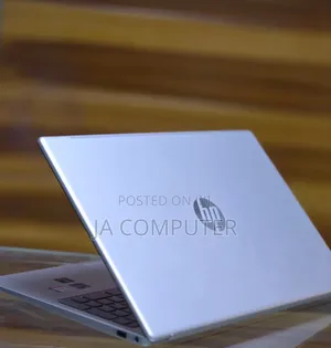 New Laptop HP Stream Notebook 8GB Intel Core I7 SSD 512GB