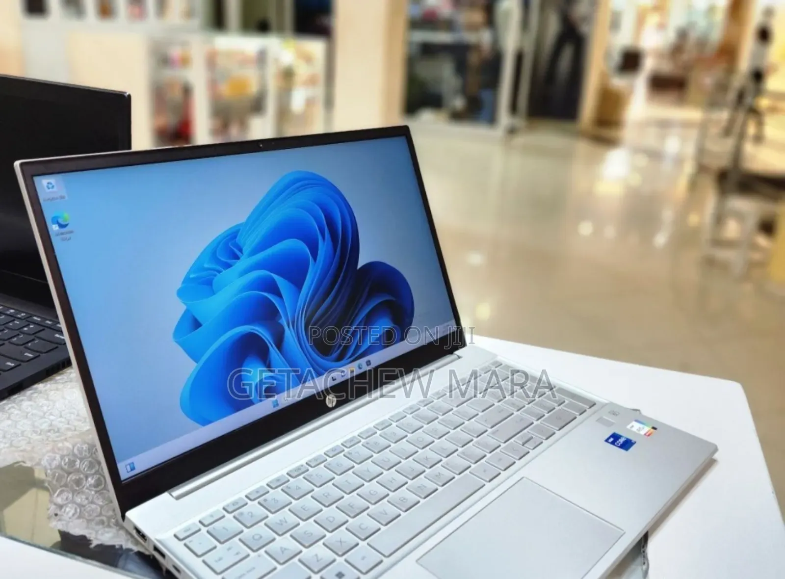 New Laptop HP Pavilion 15 8GB Intel Core I7 SSD 512GB