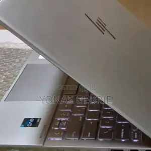 New Laptop HP Envy X360 8GB Intel Core I7 SSD 512GB