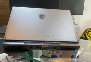 New Laptop MSI Vector 17 HX AI A2XWJG 16GB Intel Core Ultra 7 SSD 1T