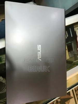 Photo - Laptop Asus VivoBook S301LP 8GB AMD Ryzen 3 SSD 128GB