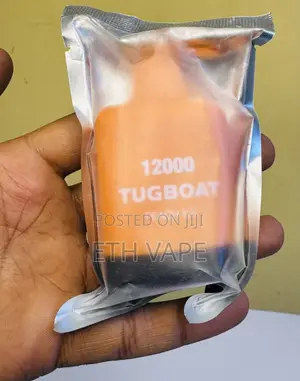 Photo - Tugboat ተጠቃሚዎች ብቻ 12,000 Puff ተቀያሪ Box
