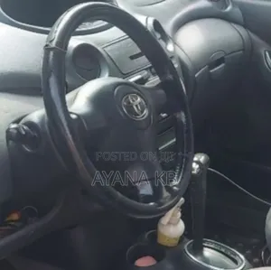 Toyota Vitz 2003 Blue