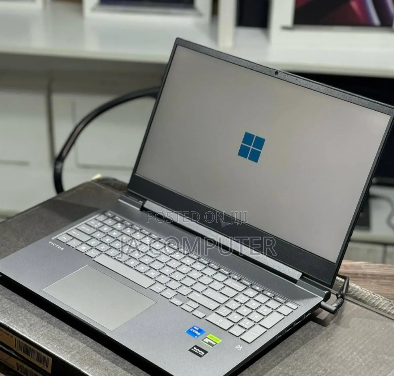 New Laptop HP Victus 16 16GB Intel Core I7 SSD 1T