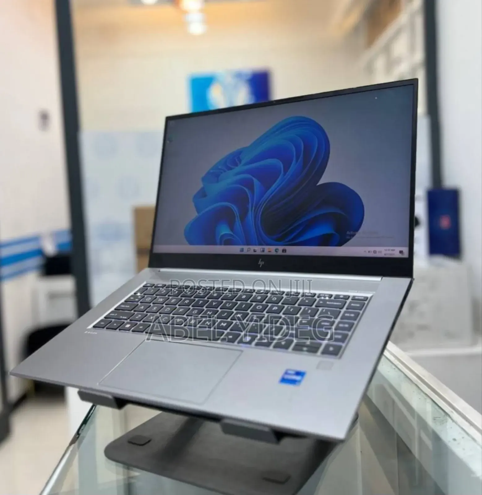 New Laptop HP ZBook Power G9 I7 16GB Intel Core I7 SSD 512GB