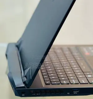 New Laptop MSI GP75 Leopard 16GB Intel Core I7 SSD 1T