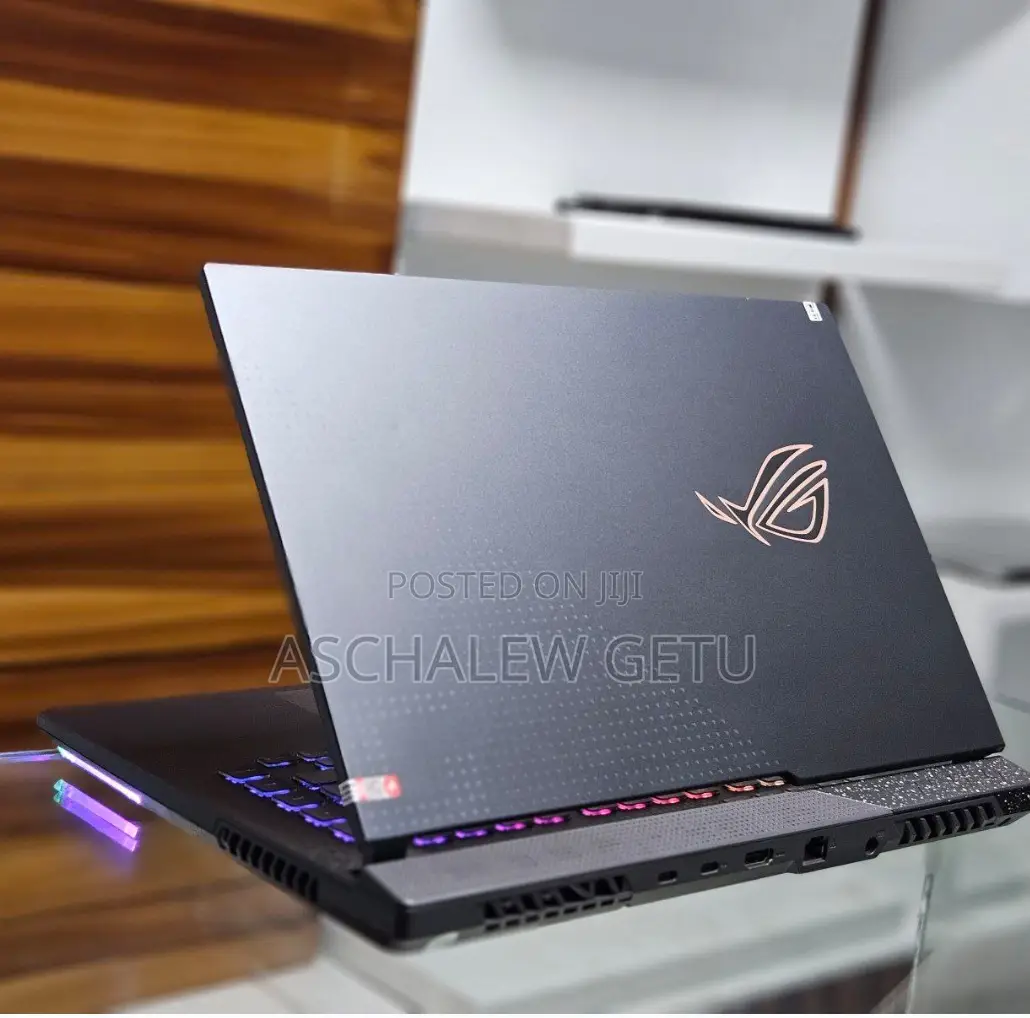New Laptop Asus ROG Strix G15 16GB AMD Ryzen 9 SSD 512GB