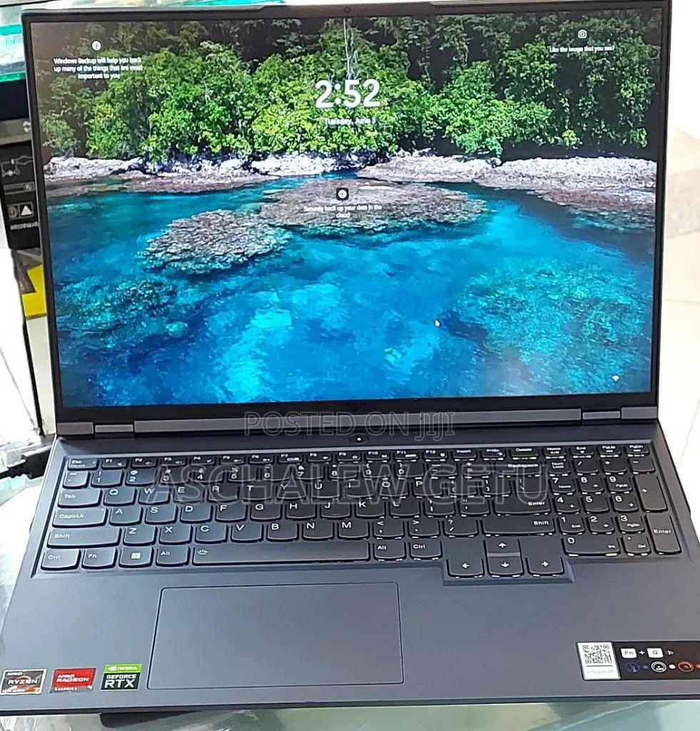 New Laptop Lenovo Legion 5 16GB AMD Ryzen 7 SSD 512GB