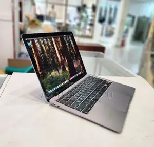 Photo - New Laptop Apple MacBook Air 2020 M1 16GB Intel Core I7 SSD 256GB