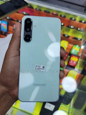 Photo - New Samsung Galaxy M16 128 GB Blue