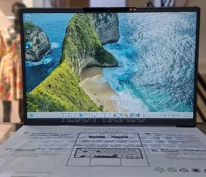 New Laptop Lenovo ThinkBook 13 16GB Intel Core Ultra 7 SSD 512GB