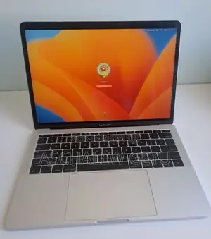 Photo - New Laptop Apple MacBook Pro 2017 8GB Intel Core I5 SSD 128GB